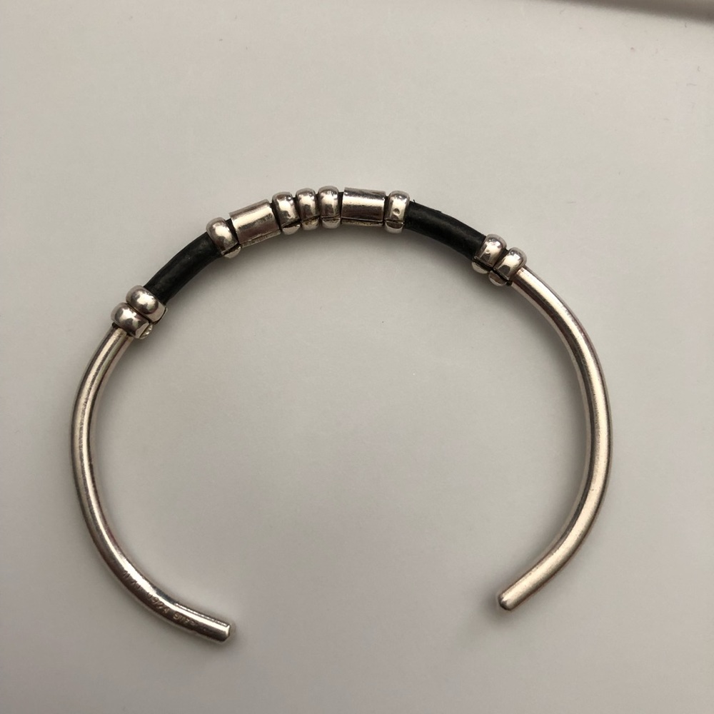 Silver Handmade Black Detail Bangle - Picture 4 of 8